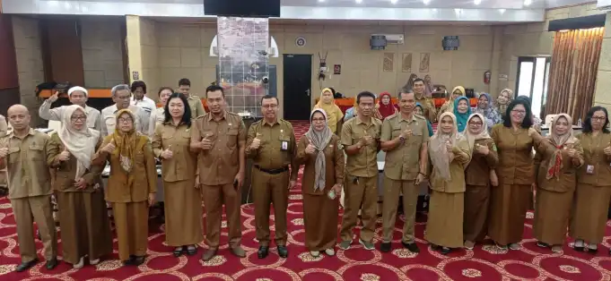 Disdukcapil Kutim Gelar Sosialisasi Standar Pelayanan Adminduk
