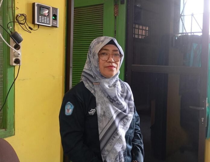 Kepala SDN 009 Tenggarong Kukar, Norma Ningsih