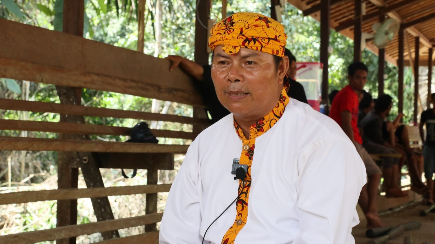Kepala Adat Kedang Ipil, Sartin. Kepala Adat Kedang Ipil, Sartin.