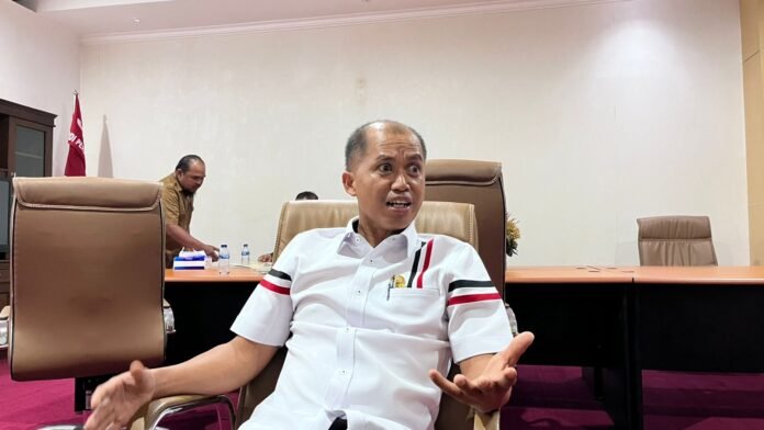 Warga Gotong Royong Keluhkan Tak Bisa Urus Sertifikat Tanah, Dewan Sebut Pemkot Inkonsisten