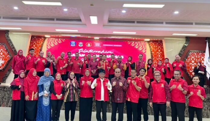IMG-20250807-WA0019 Hadiri Pelantikan IKA UNHAS Bontang, Wali Kota Ajak Alumni Bangun Kolaborasi untuk Berbenah