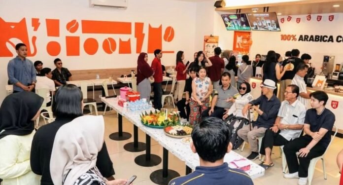 Wali Kota Bontang Resmikan Grand Opening Tomoro Coffee, Harap Dahulukan Tenaga Kerja Lokal