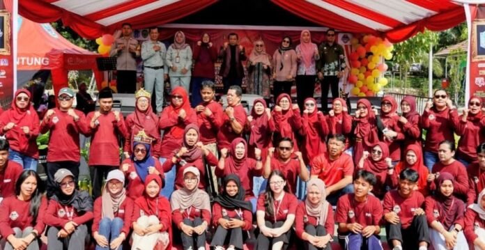 Acara penutupan Smantig Cup 2025 pada Kamis (2/10/2025) di Lapangan SMA Negeri 3 Bontang