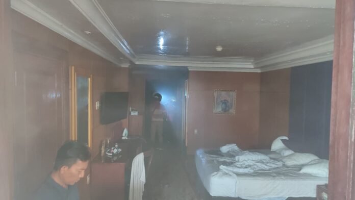 4cfebc7e-d3ea-4b8f-97d8-2931c5b8693b