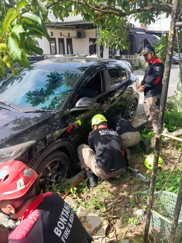 Dinas Pemadam Kebakaran dan Penyelamatan (Disdamkartan) Bontang
