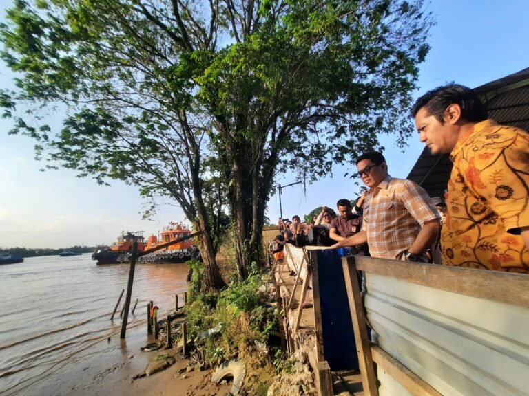 Pemkot Samarinda Targetkan Penataan TPS Dan Taman Kawasan Bawah Jembatan Mahakam Rampung 2027